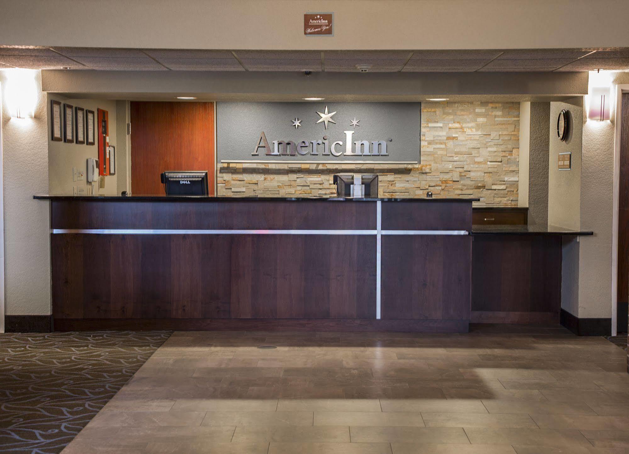 Americinn By Wyndham Mounds View Minneapolis Exterior photo